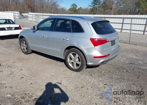 2011 Audi Q5 3.2 Premium Plus from USA, damaged, VIN WA1DKAFP7BA026950